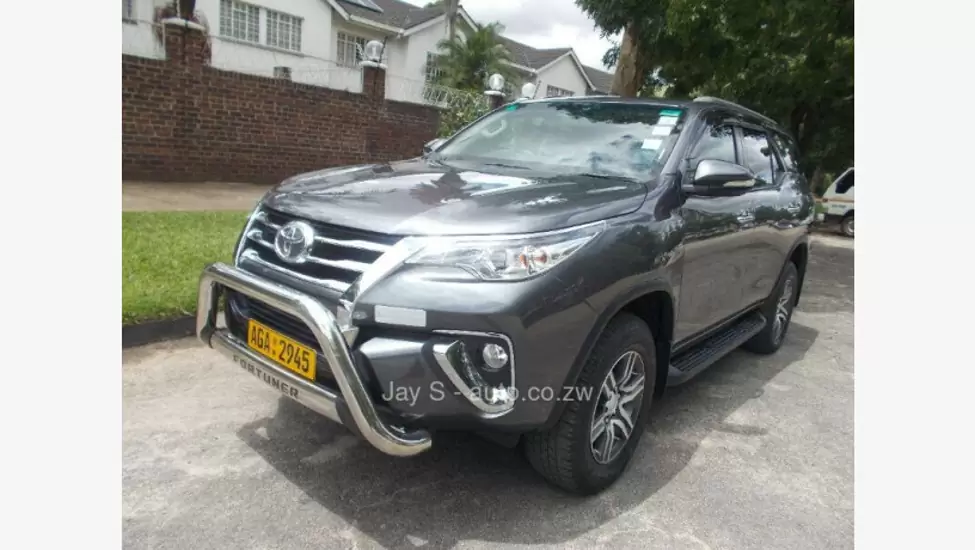 Z$45,000 Toyota fortuner 2.4gd6 immaculate 2017 - borrowdale, harare north, harare